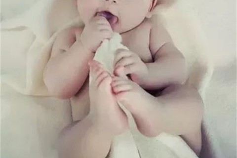 夏季怎么穿可以避免武汉捐卵宝宝感冒受凉？生病要怎么穿？